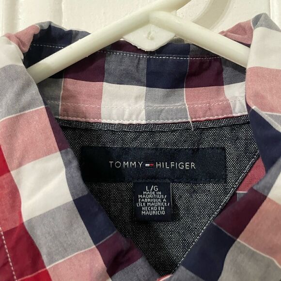 Tommy Hilfiger long sleeve button down - Picture 3 of 7